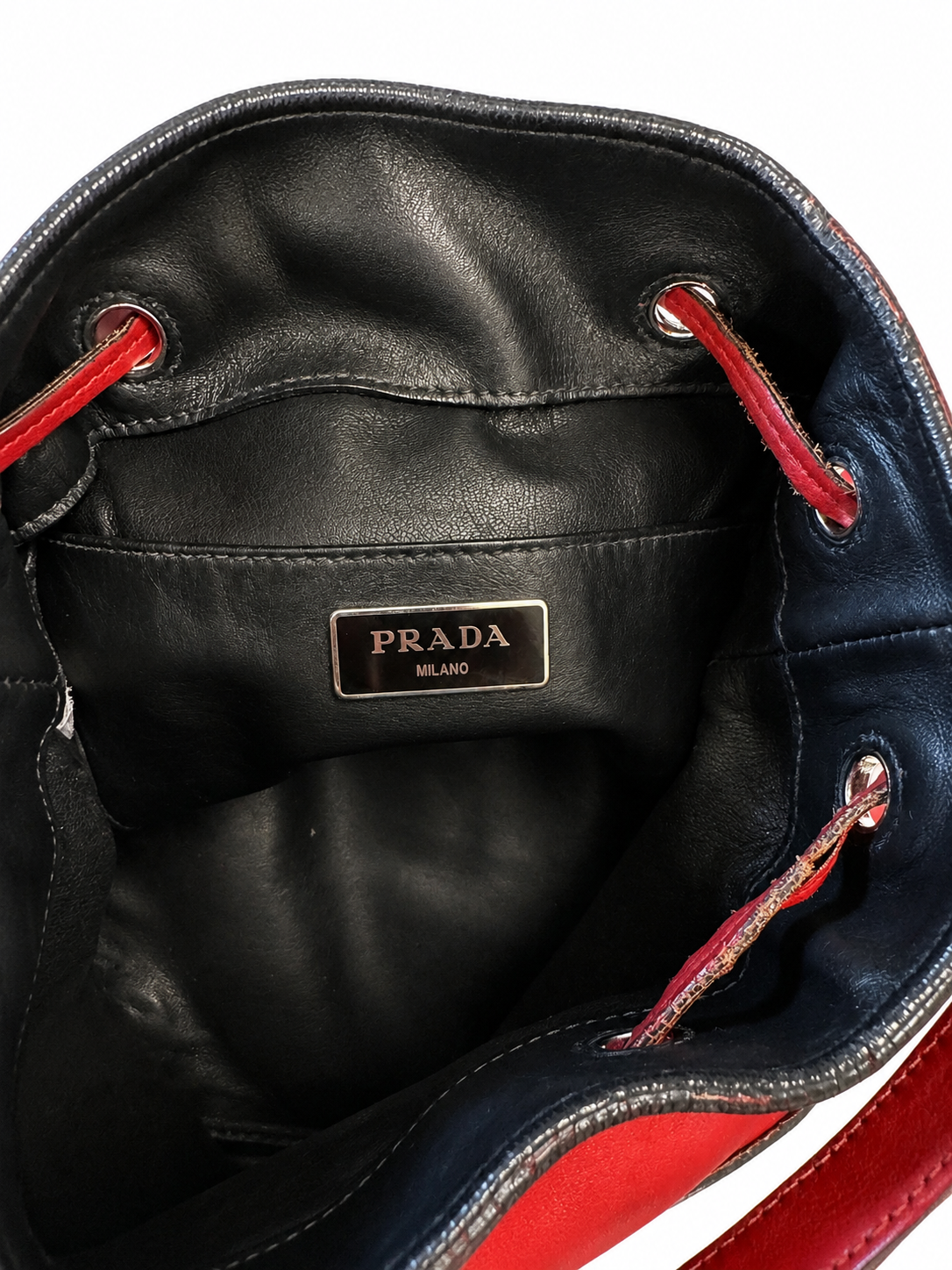 Prada secchiello