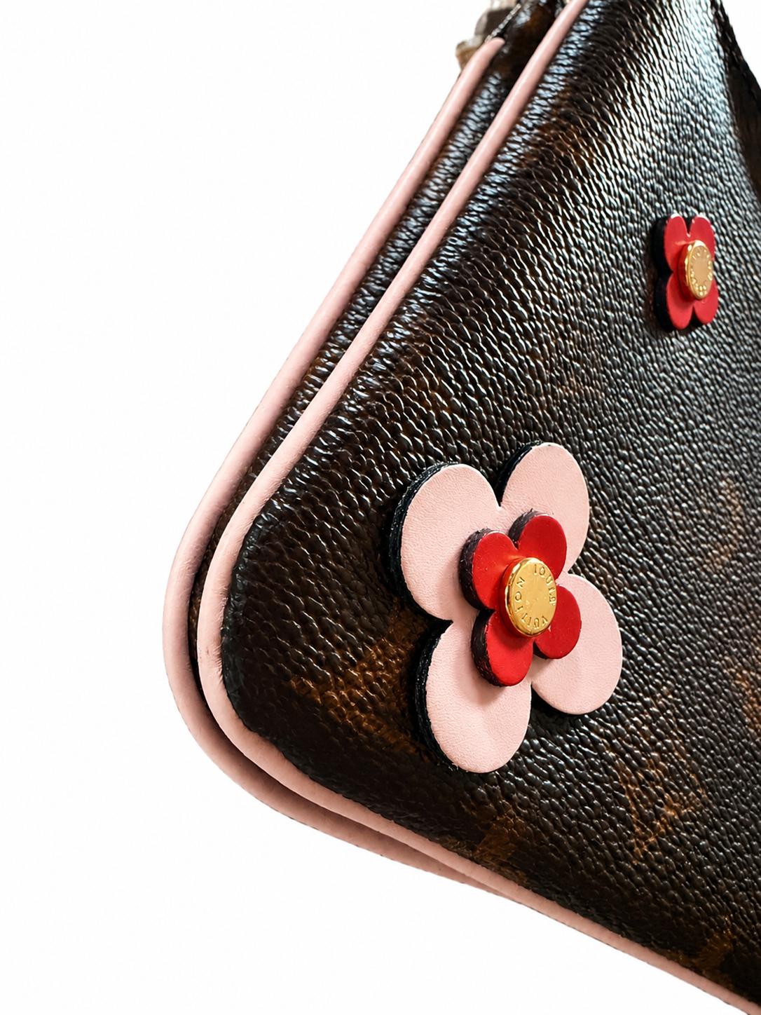 Louis Vuitton Blooming Flowers  Pochette
