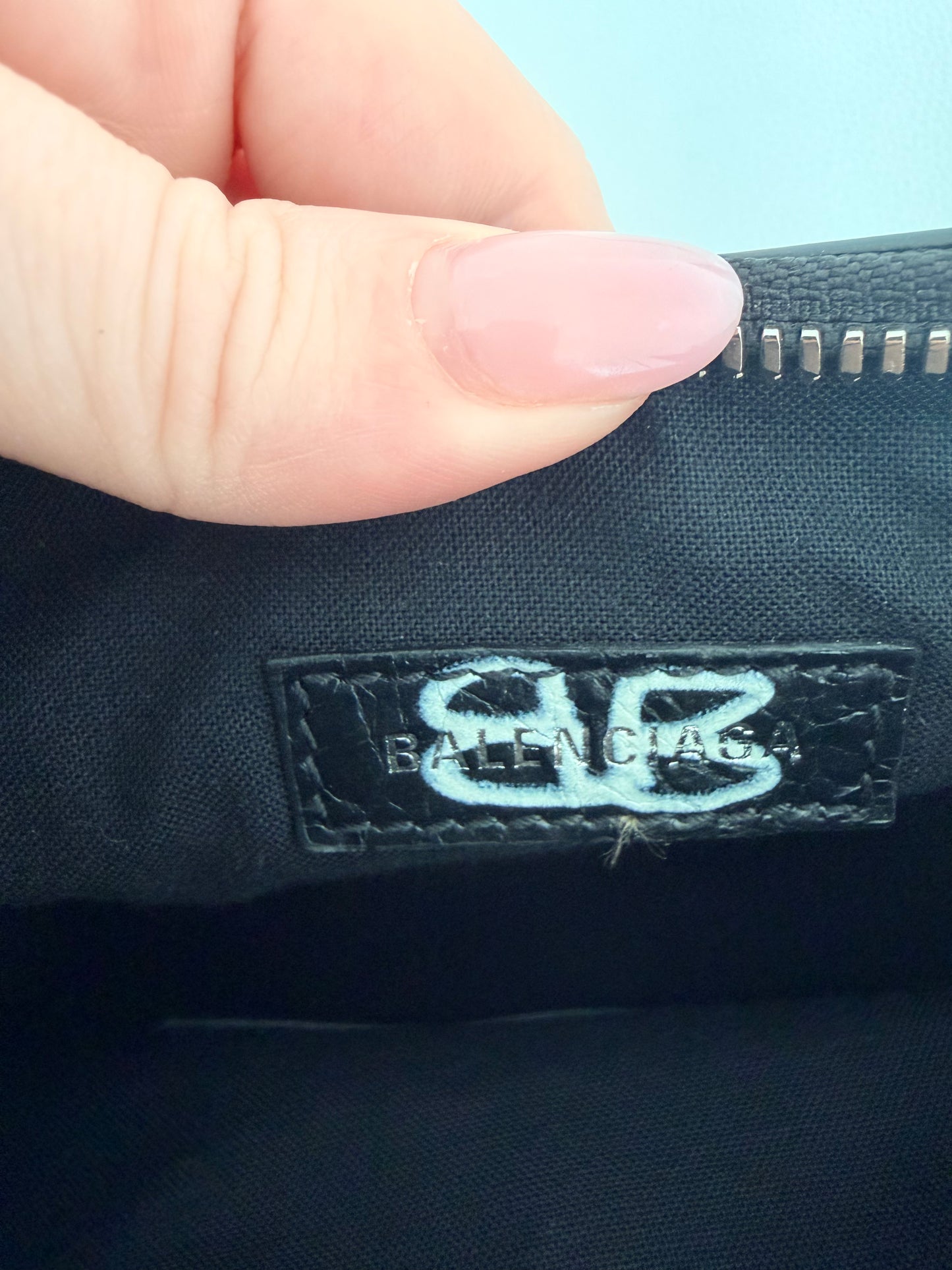 Balenciaga Le Cagole Graffiti